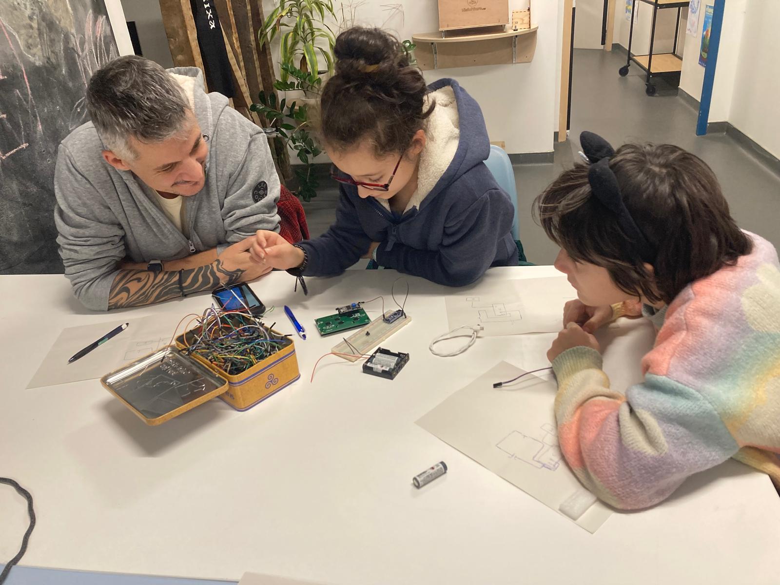 Construction d'un prototype de lunette connectée